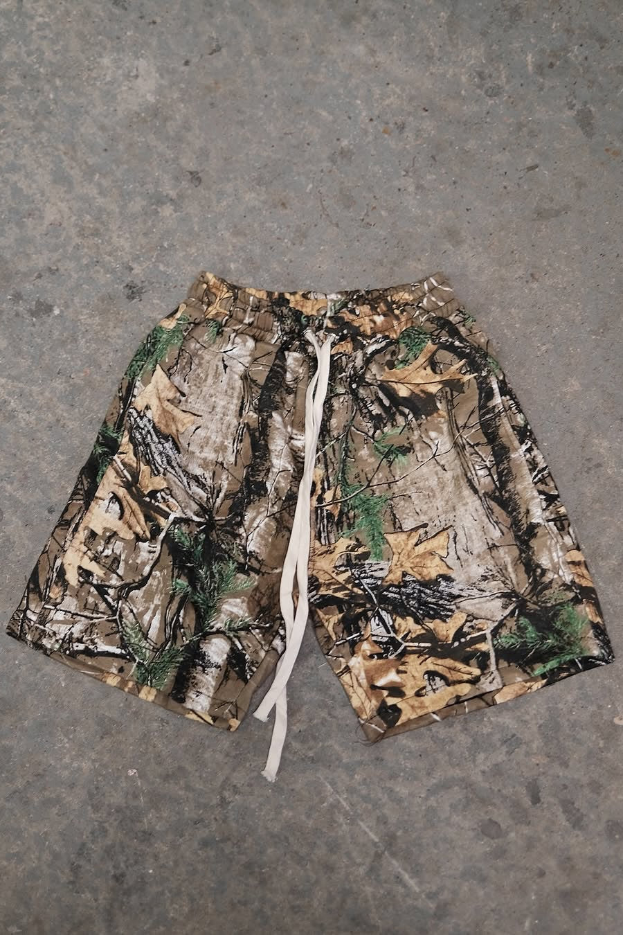 Woodland Fleece Shorts With White Strings | Blank House