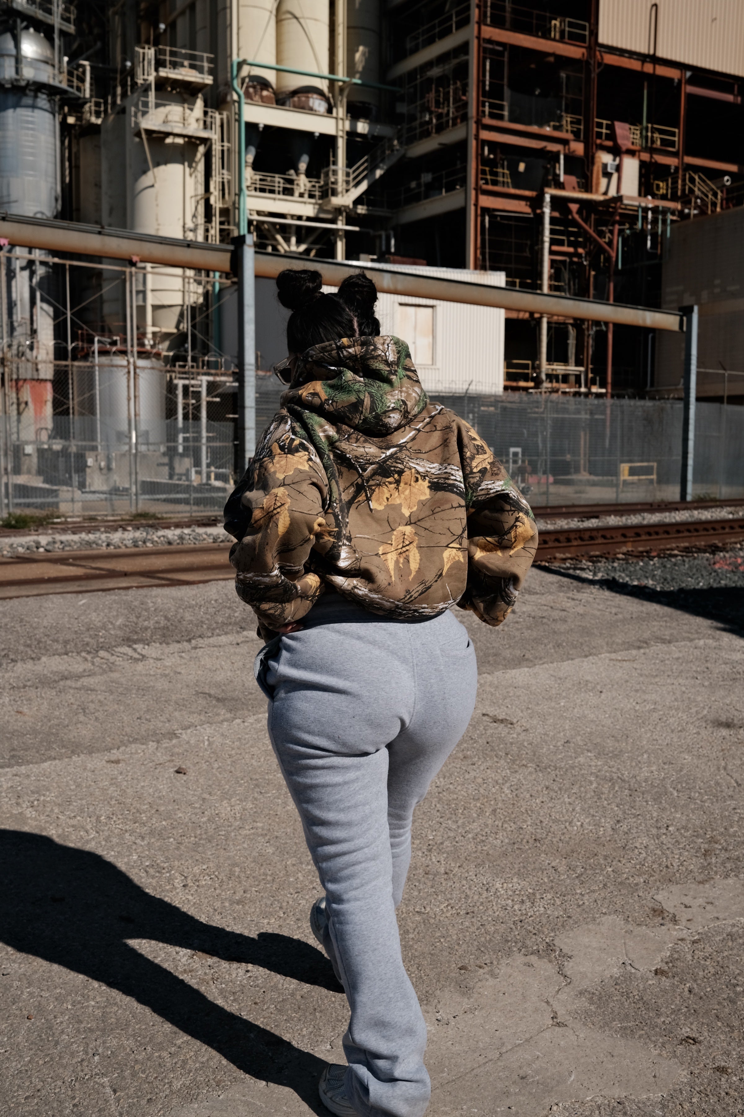 【IONSEOUL】Tamiya Box Long Sleeve Hoodie 4JH532 IonQ Hoodie | IonQ
